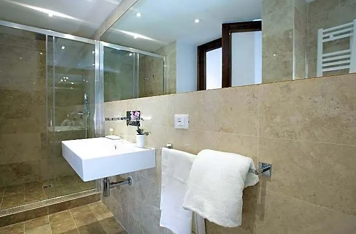 Sofia S Hotel 3*